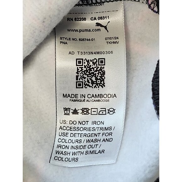 Puma F1 Neon Energy Graphic Hoodie - Picture 7 of 8